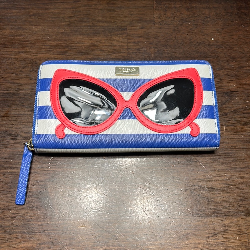 Kate Spade sunglasses wallet
